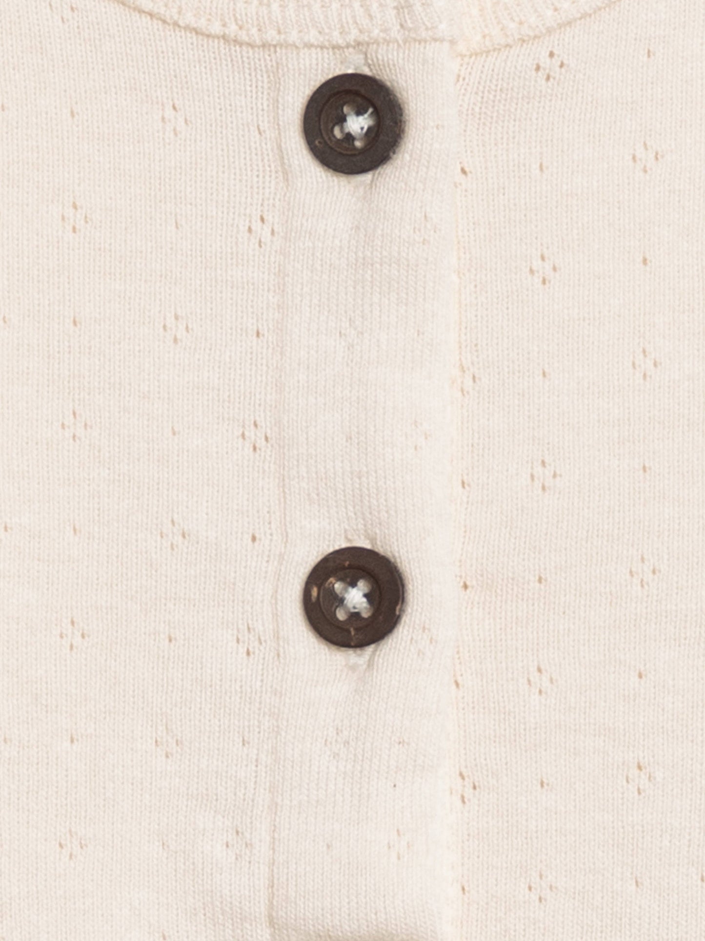 Clara Pointelle Vest met Knoopsluiting